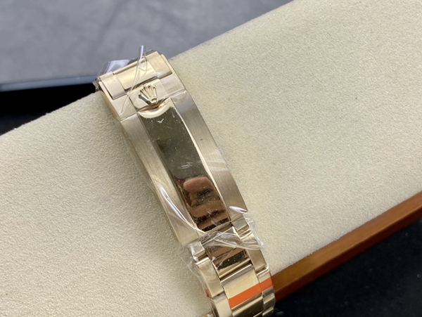 激安ロレックス着用イメージ